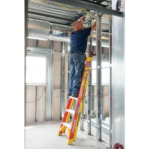 Werner Ladders & Fall Protection Werner 8' LeanSafe Type IA Fiberglass Leaning Ladder L6208 8 Werner Ladders & Fall Protection Werner 8' LeanSafe Type IA Fiberglass Leaning Ladder L6208 - Image 6