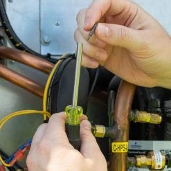 Klein Tools Klein 27-in-1 Multi-Bit Precision Screwdriver With Tamperproof Bits 32327 -Werner Sales Shop 32327 app5 4jxwvlsbbmwixbdw